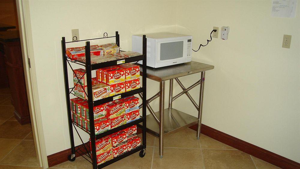 Holiday Inn Express & Suites Sparta Facilități foto